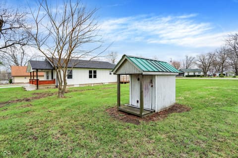 Out Buildings — 2836 N Michigan Road, Shelbyville, IN