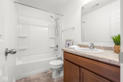 Photo of 4148 Ashworth Lane, Columbus, IN