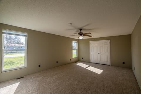 Photo of 219 Frost Way, Cloverdale, IN
