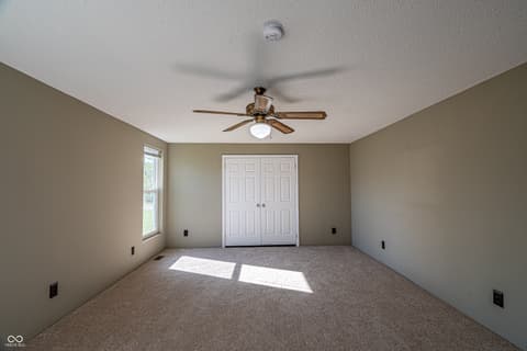 Photo of 219 Frost Way, Cloverdale, IN