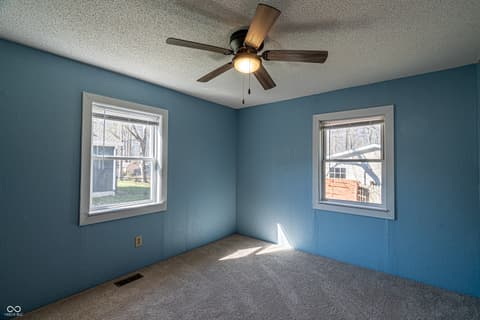 Photo of 219 Frost Way, Cloverdale, IN