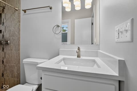 Bathroom at 3282 E 150 S, Franklin, IN
