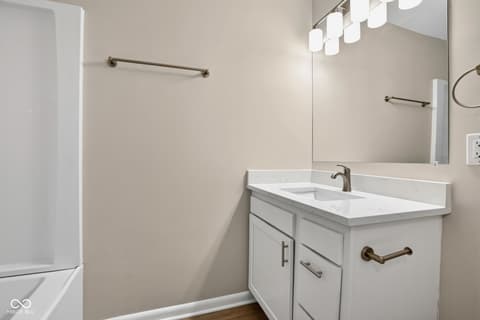 Bathroom at 3282 E 150 S, Franklin, IN