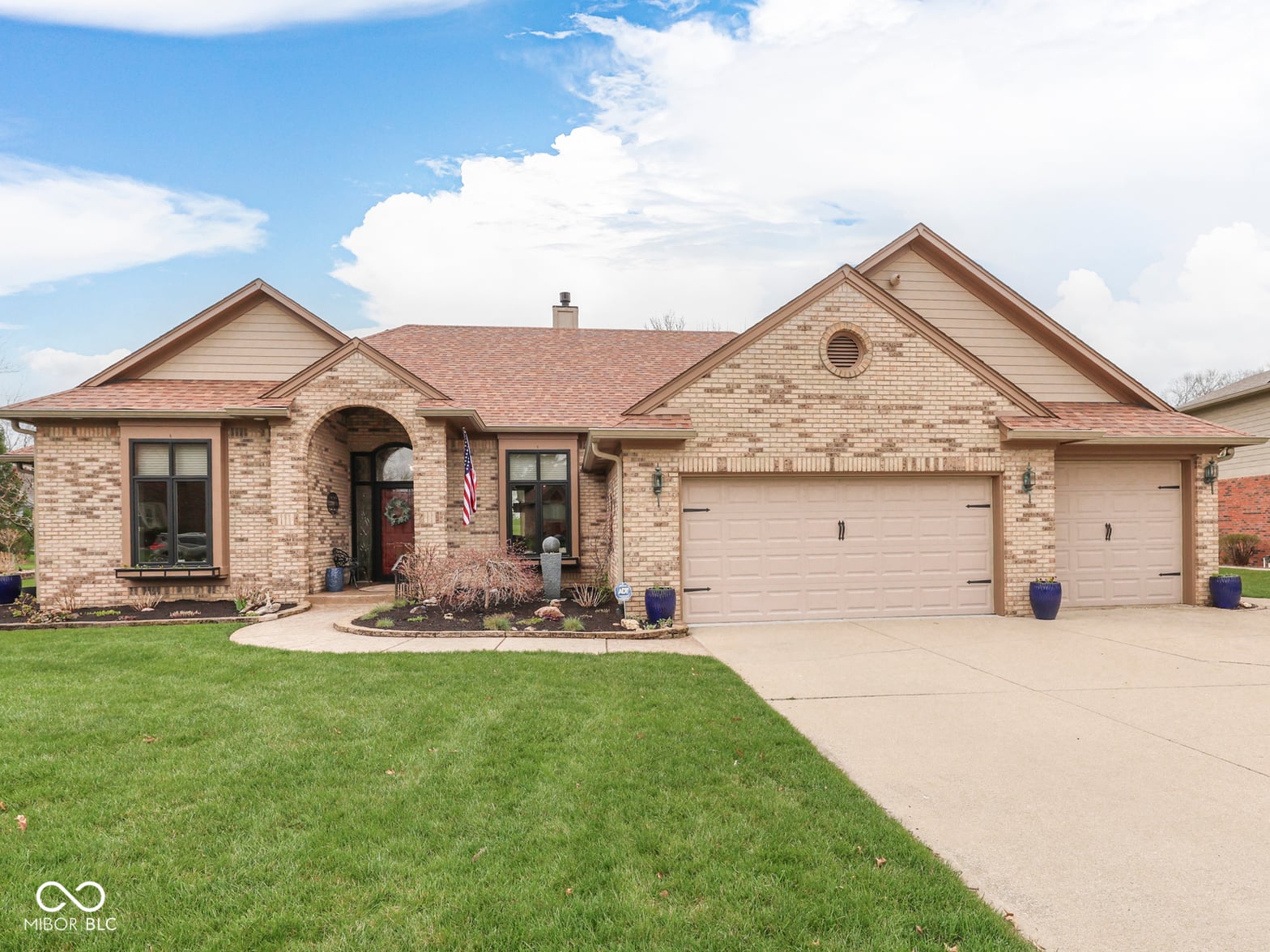 Photo of 430 Augusta Court, Franklin, IN