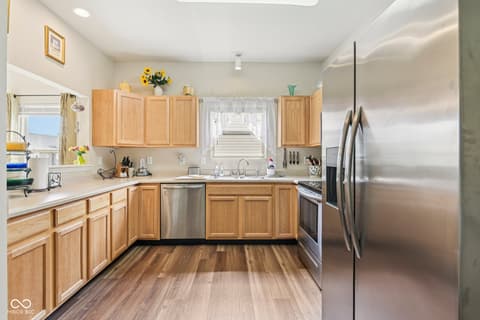 Photo of 7207 Brant Pointe Circle, Indianapolis, IN