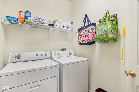 Photo of 7207 Brant Pointe Circle, Indianapolis, IN
