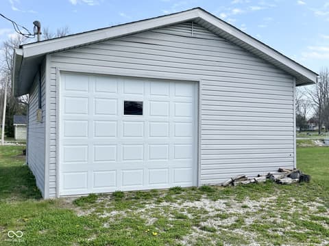 Photo of 928 S Walnut Street, Seymour, IN