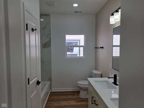 Photo of 910 Marion Avenue, Indianapolis, IN