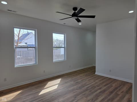 Photo of 910 Marion Avenue, Indianapolis, IN