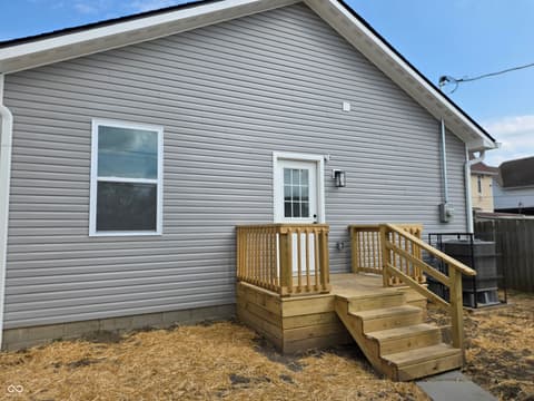 Photo of 910 Marion Avenue, Indianapolis, IN