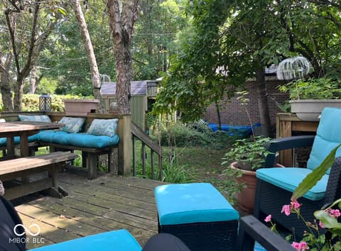 Photo of 325 E 37th Street, Indianapolis, IN