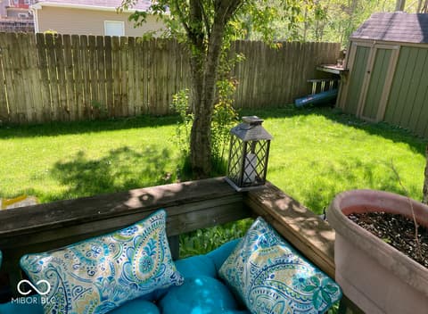 Photo of 325 E 37th Street, Indianapolis, IN