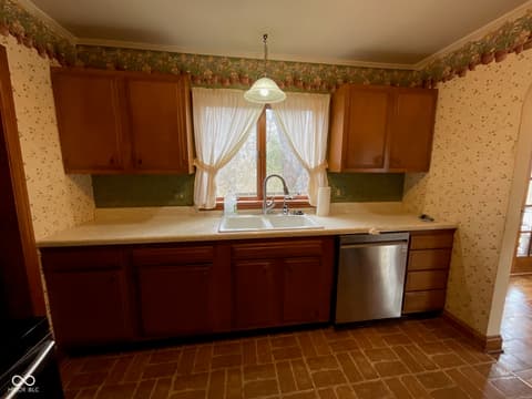 Photo of 609 S Market Street, Rockville, IN