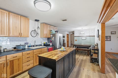 Photo of 850 W County Road 1000 N, Roachdale, IN