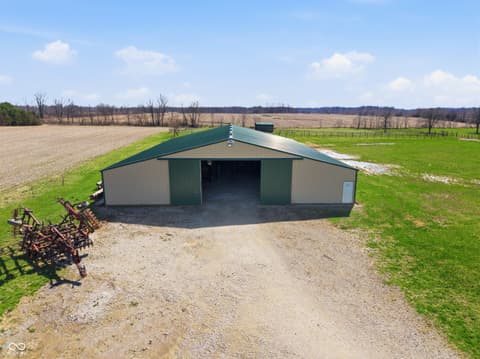 Photo of 850 W County Road 1000 N, Roachdale, IN
