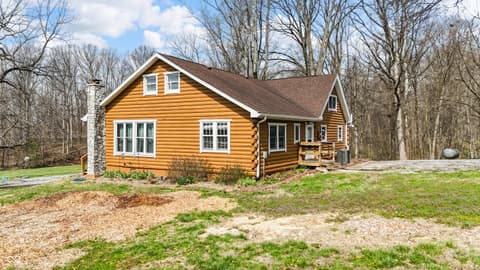Side exterior at 2409 E County Rd 700 S, Cloverdale, IN