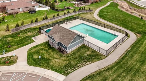 Photo of 1420 Gristmill Meadows Drive, Westfield, IN