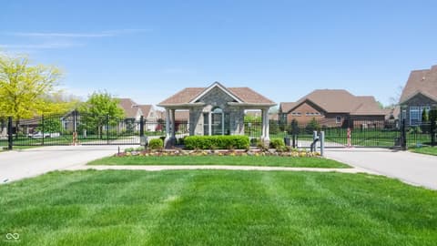 Photo of 6103 Royal Gate Place, Indianapolis, IN