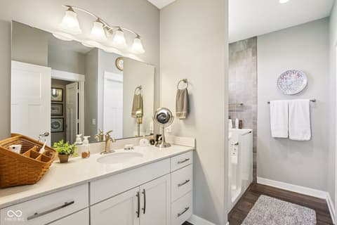 Photo of 2498 Stonehaven Way, Avon, IN