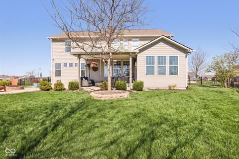 Photo of 2498 Stonehaven Way, Avon, IN