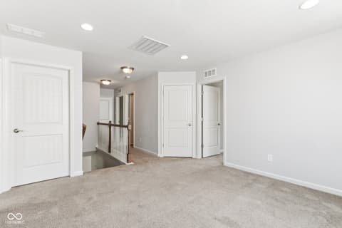 Photo of 4867 Saddle Back Way, Whitestown, IN