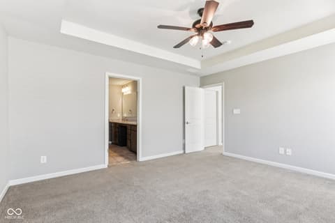 Photo of 4867 Saddle Back Way, Whitestown, IN