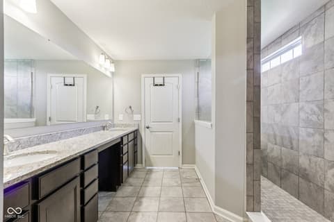 Photo of 4867 Saddle Back Way, Whitestown, IN