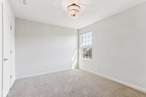 Photo of 4867 Saddle Back Way, Whitestown, IN