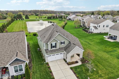 Photo of 4867 Saddle Back Way, Whitestown, IN