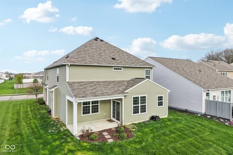 Photo of 4867 Saddle Back Way, Whitestown, IN