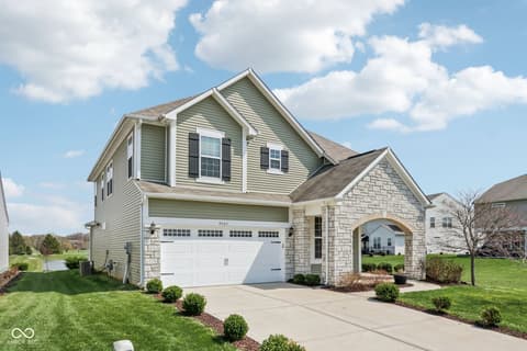 Photo of 4867 Saddle Back Way, Whitestown, IN