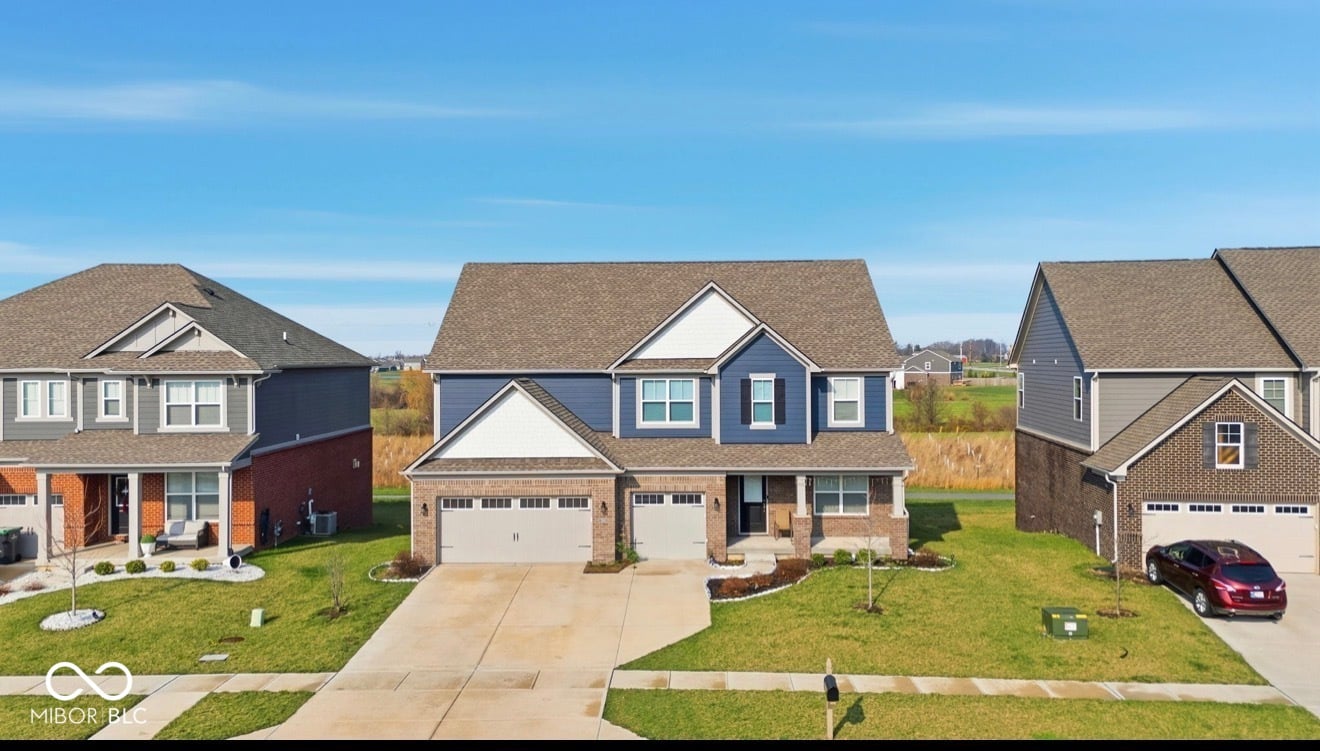 Front exterior at 1986 McCormick Drive, Greenwood, IN