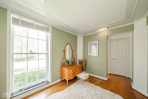 Sitting Room — 1 Whitehall Place, Anderson, IN