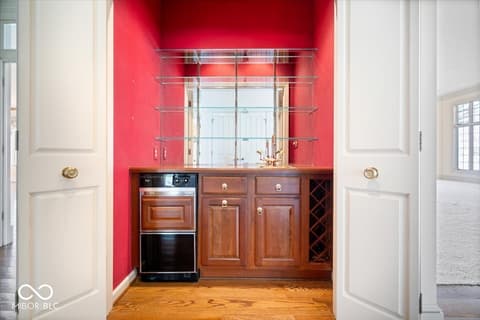 Bar — 10750 Weatherly Court, Indianapolis, IN