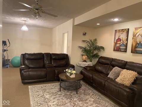 Photo of 1019 Mt Vernon Drive, Greenwood, IN