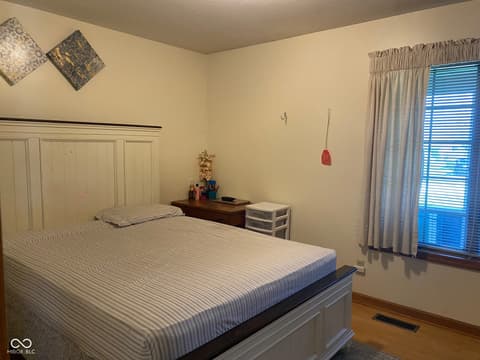 Photo of 1019 Mt Vernon Drive, Greenwood, IN