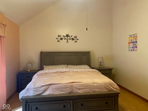Photo of 1019 Mt Vernon Drive, Greenwood, IN
