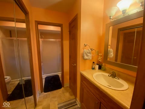 Photo of 1019 Mt Vernon Drive, Greenwood, IN