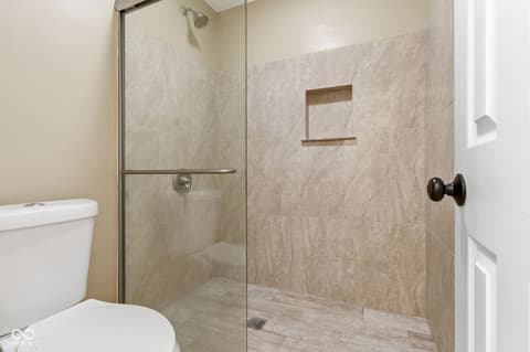 Photo of 2627 Fox Valley Place, Indianapolis, IN
