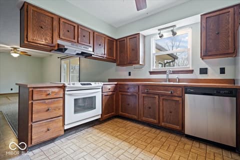 Kitchen at 8733 Caplock Lane, Indianapolis, IN