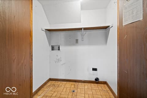 Laundry room at 8733 Caplock Lane, Indianapolis, IN