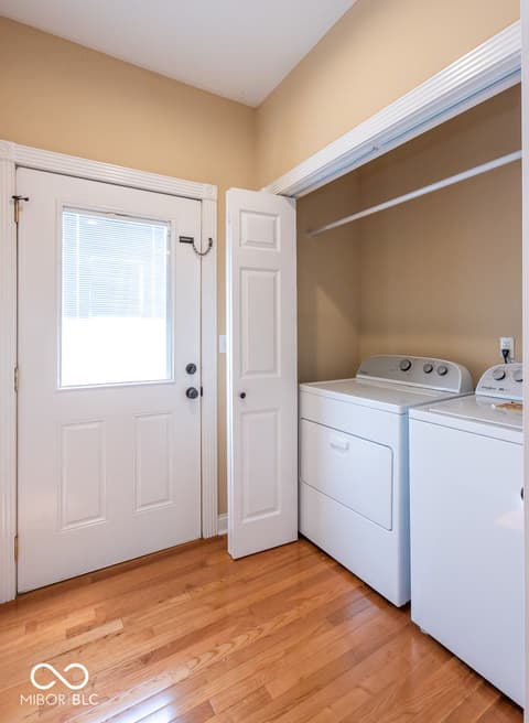 Laundry room at 2233 N Talbott Street, Indianapolis, IN