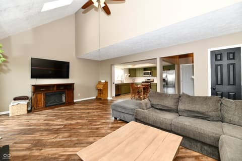 Photo of 1132 Madrid Road, Greenwood, IN
