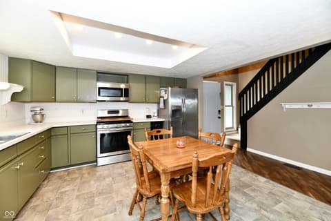 Photo of 1132 Madrid Road, Greenwood, IN
