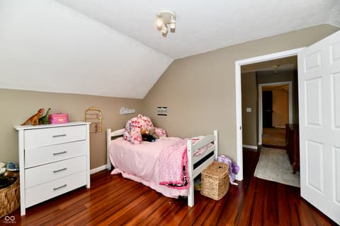 Photo of 1132 Madrid Road, Greenwood, IN
