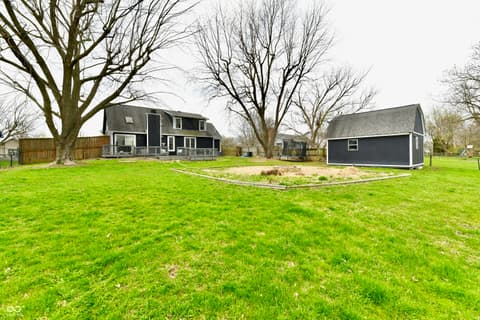 Photo of 1132 Madrid Road, Greenwood, IN