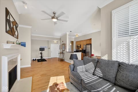 Photo of 355 E Ohio Street, Indianapolis, IN