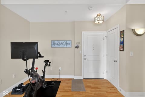 Photo of 355 E Ohio Street, Indianapolis, IN