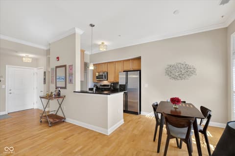 Photo of 355 E Ohio Street, Indianapolis, IN