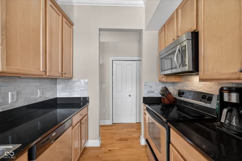 Photo of 355 E Ohio Street, Indianapolis, IN